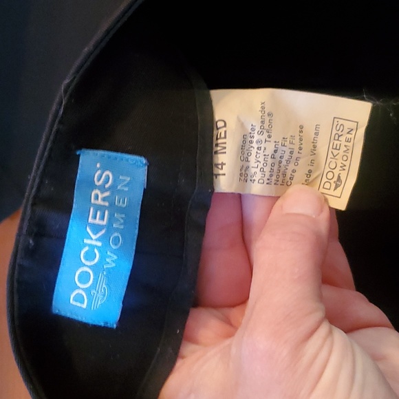 Black Dockers - Picture 2 of 3